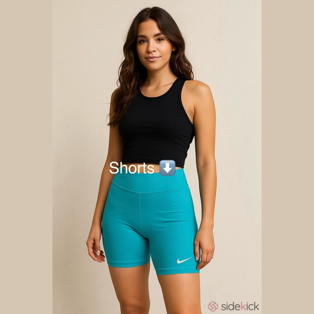 Nike Sportswear Classic Women’s High Waisted 8” Biker Shorts, Size Medium. New!